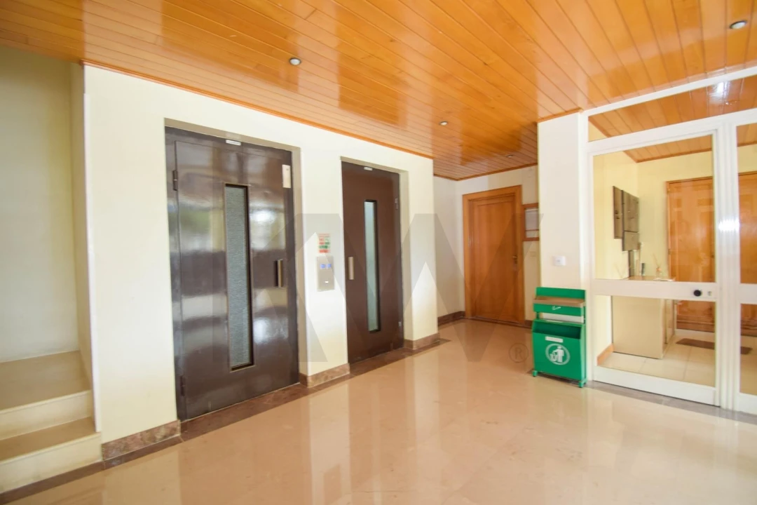 Apartamento T3 para Venda em Cascais e Estoril Foto 31