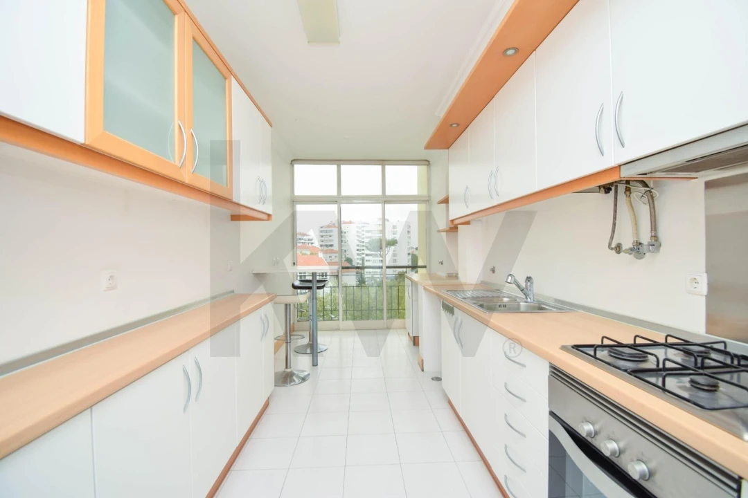 Apartamento T3 para Venda em Cascais e Estoril Foto 22