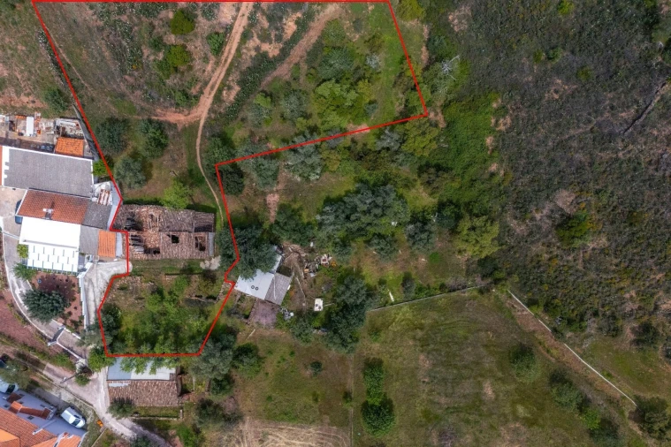 Moradia para Venda em Querença, Tôr e Benafim Foto 24