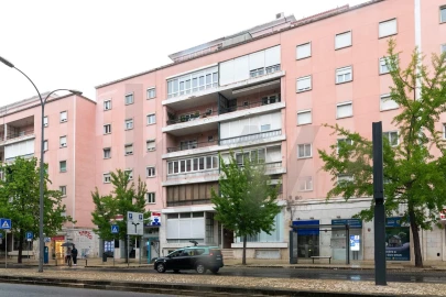 Apartamento T1 para Arrendamento em Areeiro