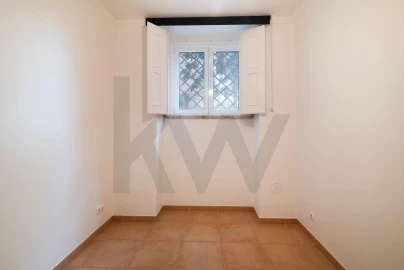 Apartamento T1 para Arrendamento em Areeiro
