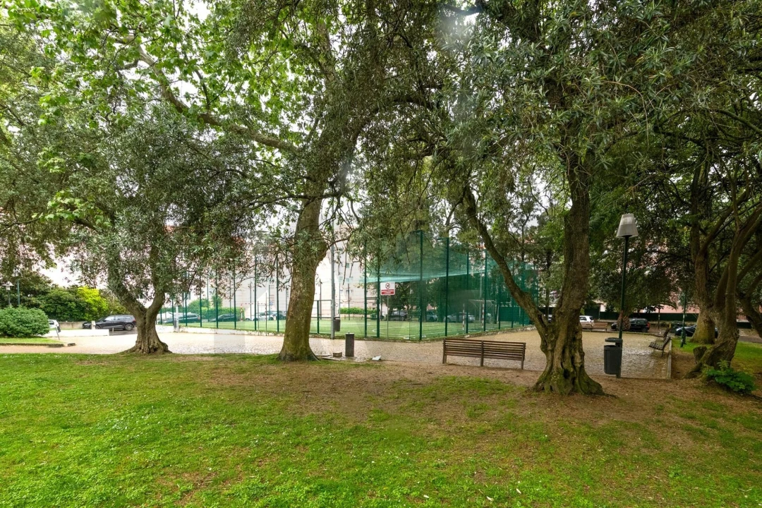 Apartamento T1 para Arrendamento em Areeiro Foto 15