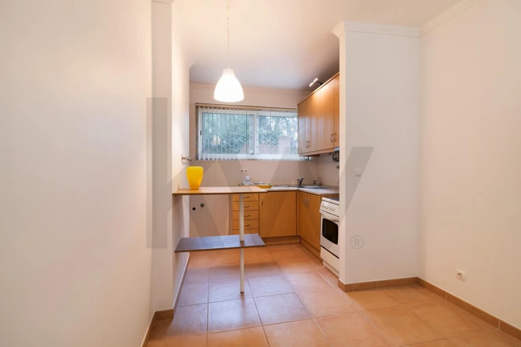 Apartamento T1 para Arrendamento em Areeiro Foto 5