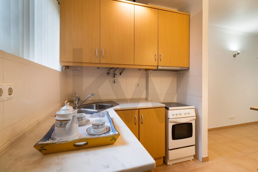 Apartamento T1 para Arrendamento em Areeiro Foto 2