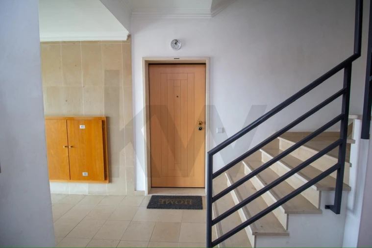 Apartamento T2 para Venda em Romeira e Várzea Foto 19