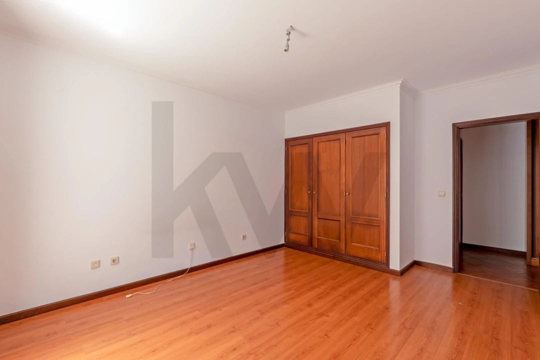 Apartamento T2 para Venda em Oiã Foto 22