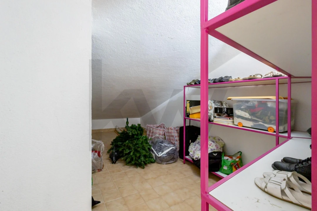 Apartamento T3 para Venda em Almada, Cova da Piedade, Pragal e Cacilhas Foto 33