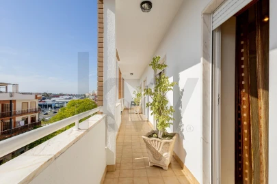Apartamento T3 para Venda em Almada, Cova da Piedade, Pragal e Cacilhas