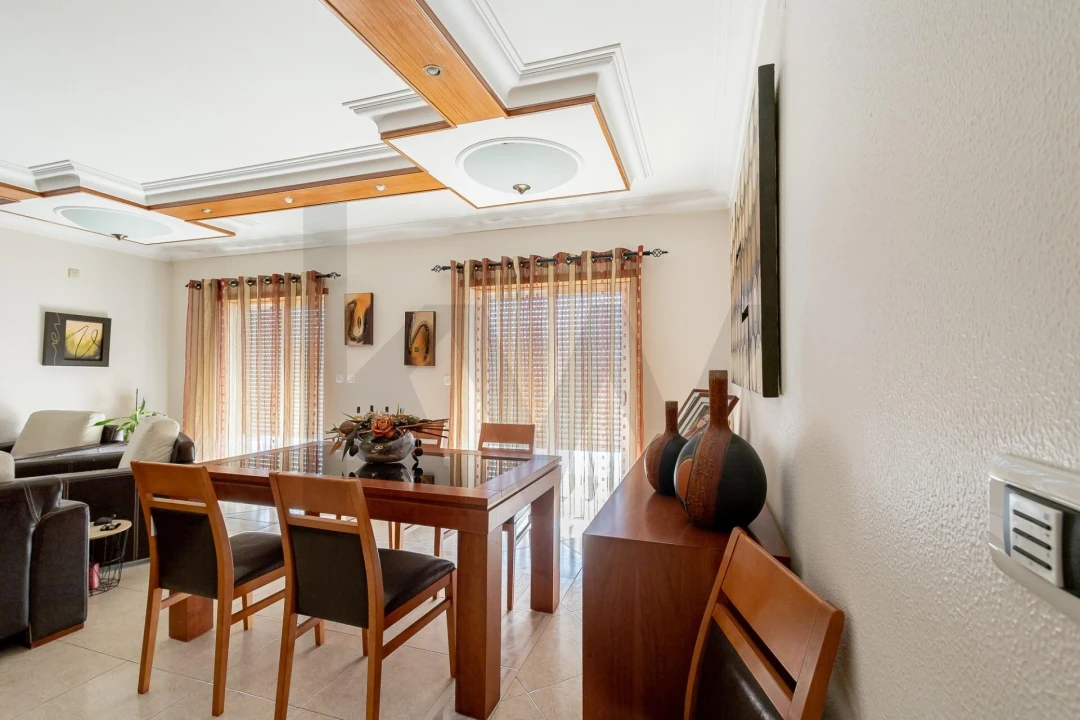 Apartamento T3 para Venda em Almada, Cova da Piedade, Pragal e Cacilhas Foto 9