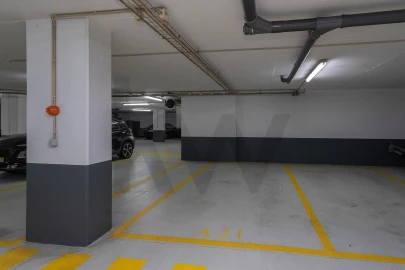 Apartamento T1 para Venda em Alvalade