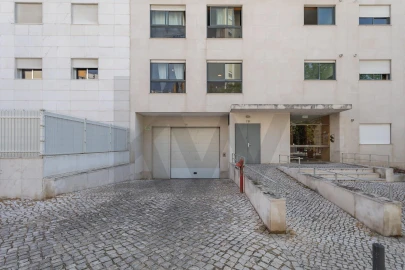Apartamento T1 para Venda em Alvalade