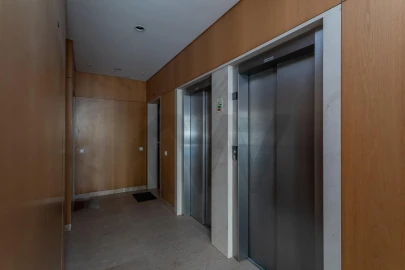 Apartamento T1 para Venda em Alvalade