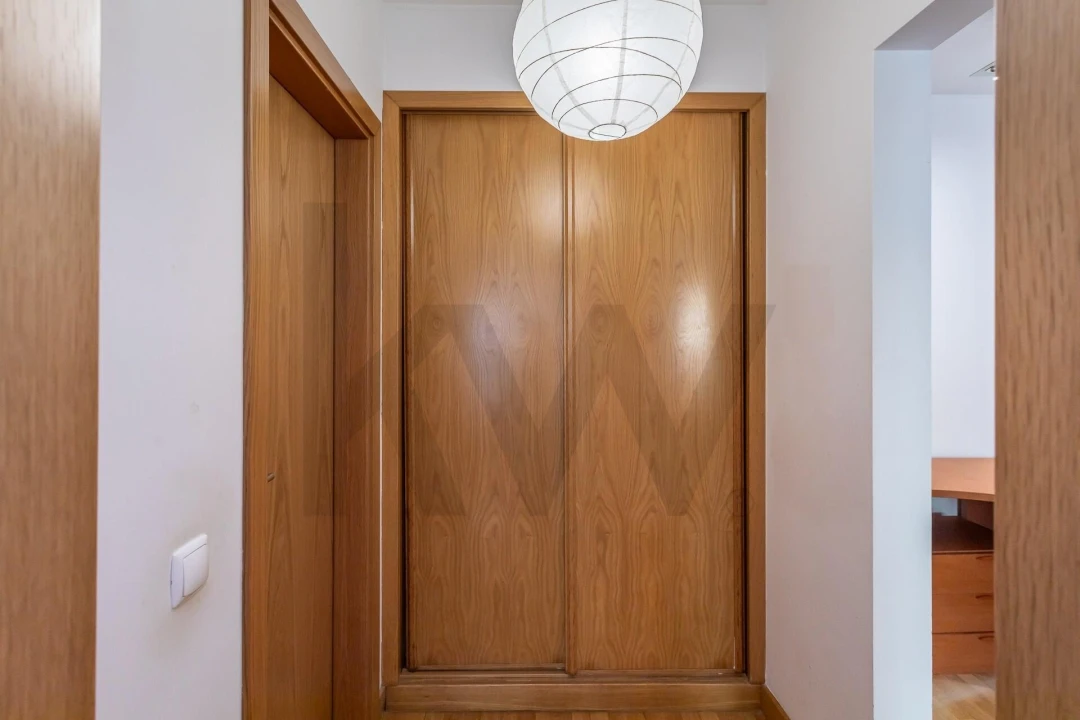 Apartamento T1 para Venda em Alvalade Foto 13