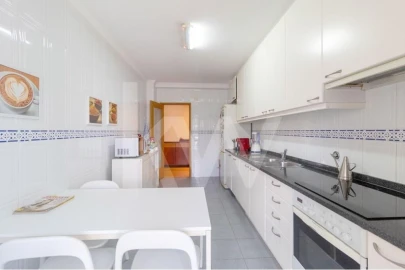 Apartamento T3 para Venda em Mafamude e Vilar do Paraíso