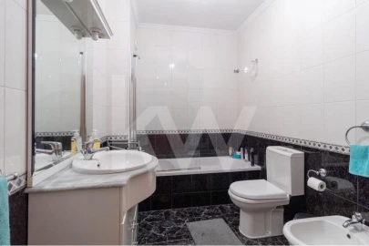 Apartamento T3 para Venda em Mafamude e Vilar do Paraíso