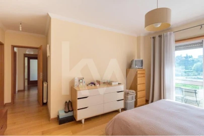 Apartamento T3 para Venda em Mafamude e Vilar do Paraíso