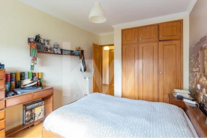 Apartamento T3 para Venda em Mafamude e Vilar do Paraíso