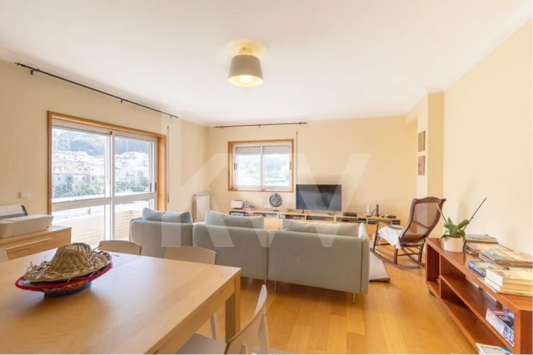 Apartamento T3 para Venda em Mafamude e Vilar do Paraíso Foto 2