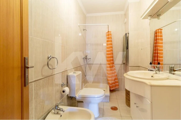 Apartamento T3 para Venda em Mafamude e Vilar do Paraíso Foto 9