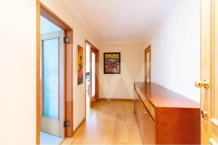 Apartamento T3 para Venda em Mafamude e Vilar do Paraíso Foto 7
