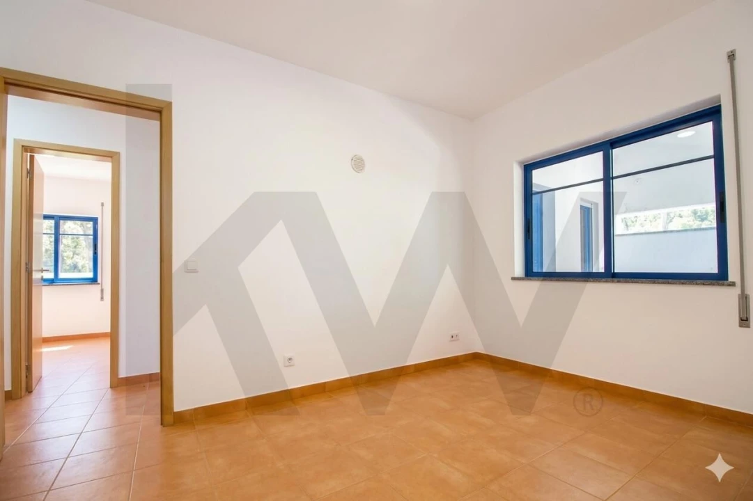 Apartamento T2 para Venda em Monchique Foto 11