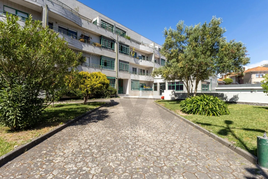 Apartamento T3 para Venda em Canidelo Foto 1
