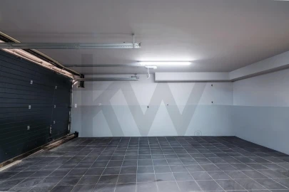 Moradia T5 para Venda em São Domingos de Rana