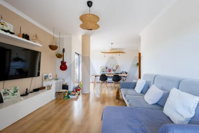 Apartamento T2 para Arrendamento em Caparica e Trafaria
