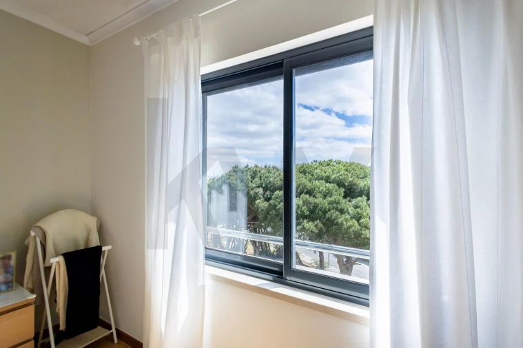Apartamento T2 para Arrendamento em Caparica e Trafaria Foto 11