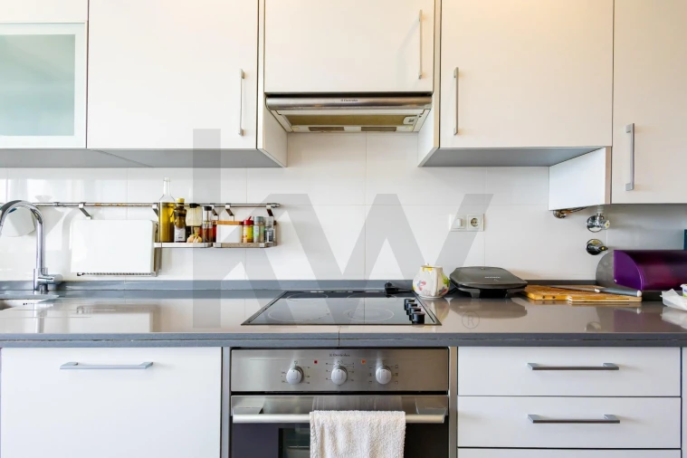 Apartamento T2 para Arrendamento em Caparica e Trafaria Foto 7