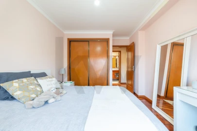 Moradia T3 para Venda em Brasfemes