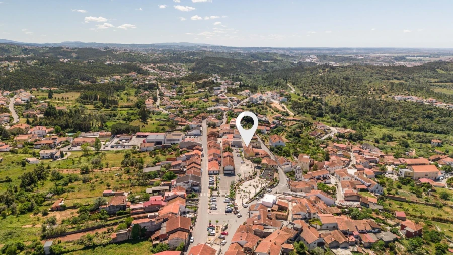 Moradia T3 para Venda em Brasfemes Foto 33