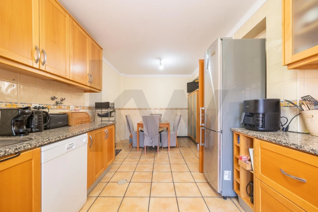 Moradia T3 para Venda em Brasfemes Foto 7