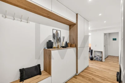 Apartamento T1 para Venda em Carnaxide e Queijas