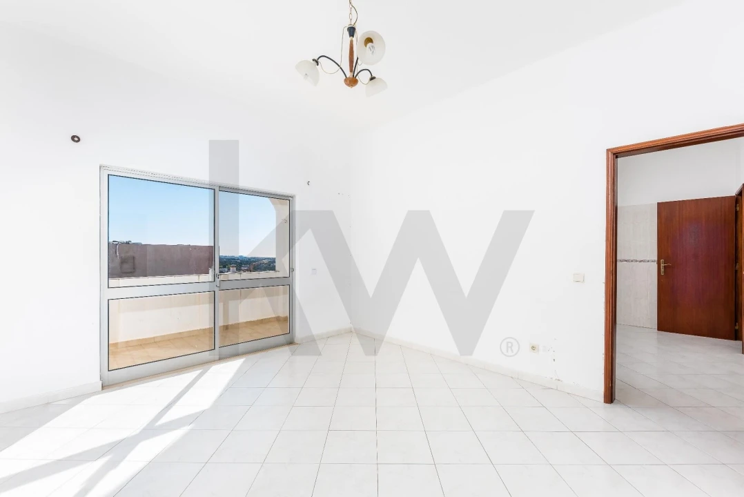 Moradia T8 para Venda em Boliqueime Foto 1