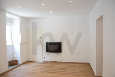 Apartamento T1 para Venda em Algés, Linda-A-Velha e Cruz Quebrada-Dafundo