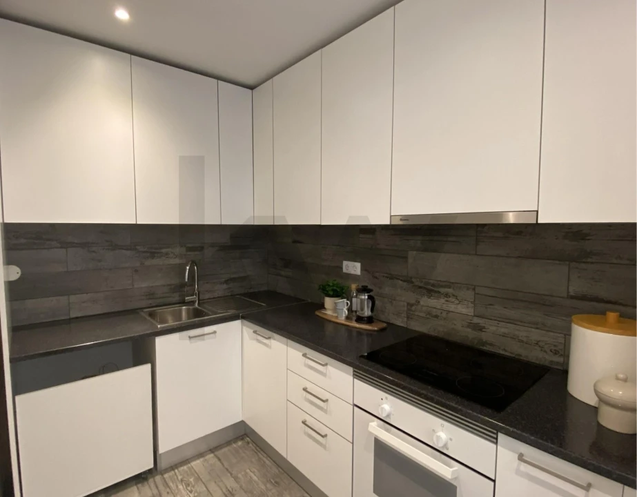 Apartamento T1 para Venda em Algés, Linda-A-Velha e Cruz Quebrada-Dafundo Foto 8