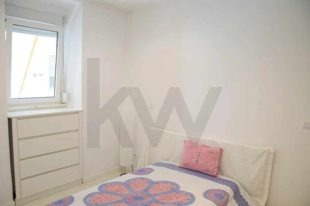 Apartamento T1 para Venda em Algés, Linda-A-Velha e Cruz Quebrada-Dafundo Foto 12