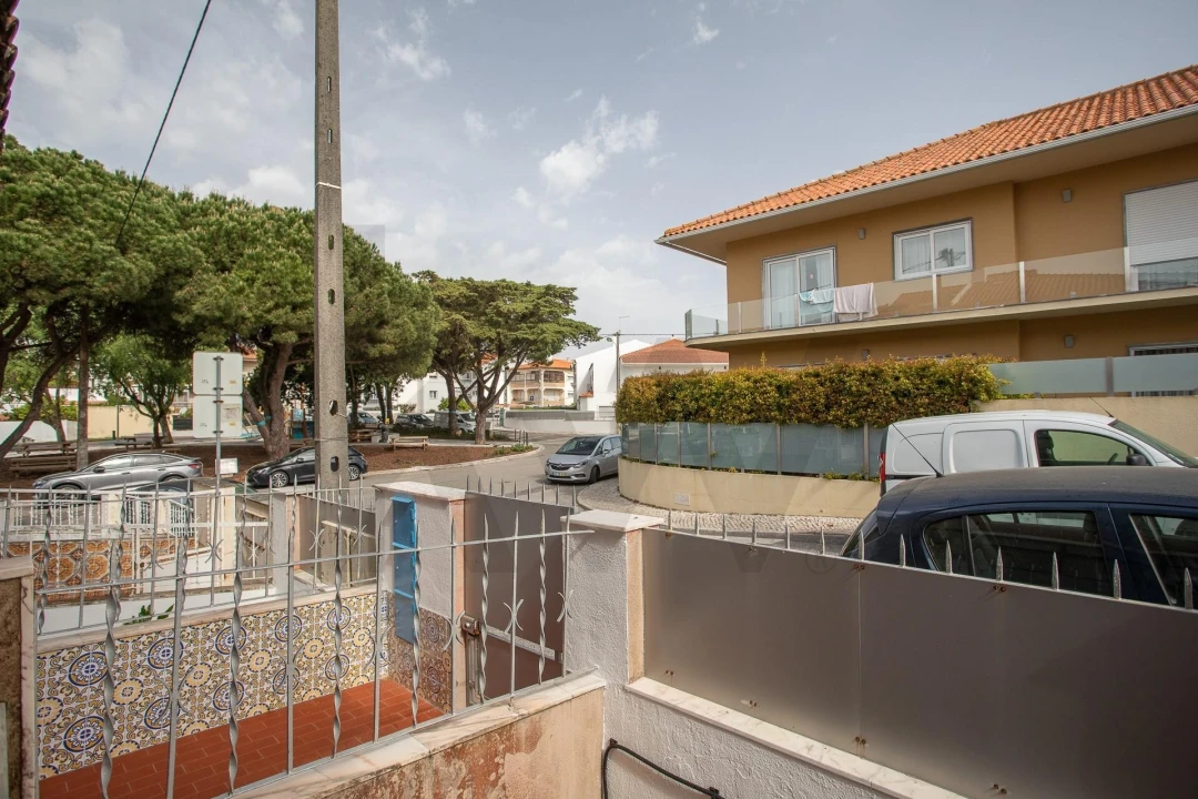 Apartamento T2 para Venda em Carcavelos e Parede Foto 27