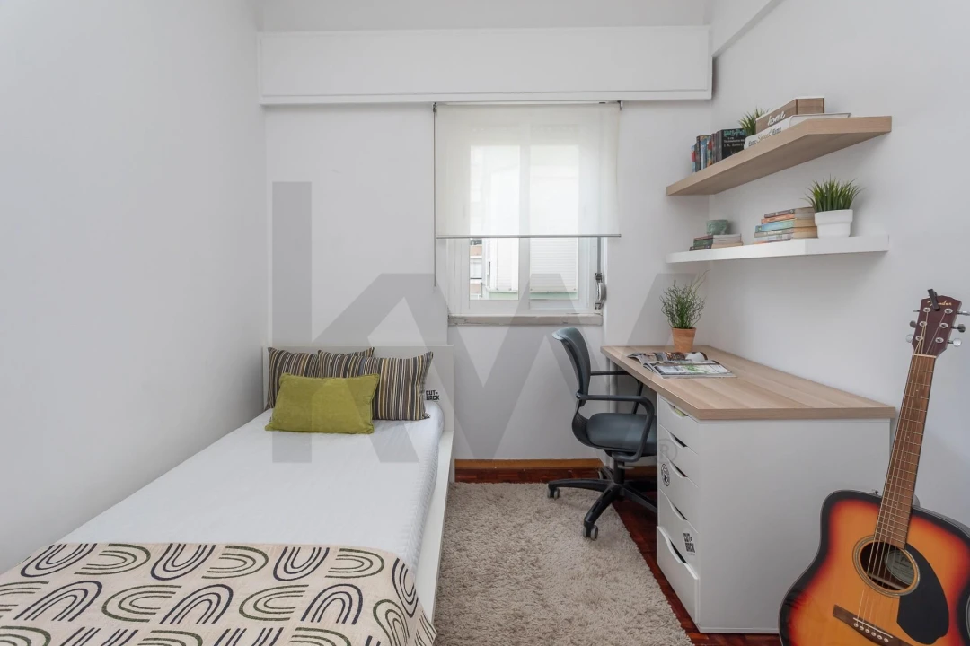 Apartamento T2 para Venda em Algés, Linda-A-Velha e Cruz Quebrada-Dafundo Foto 17