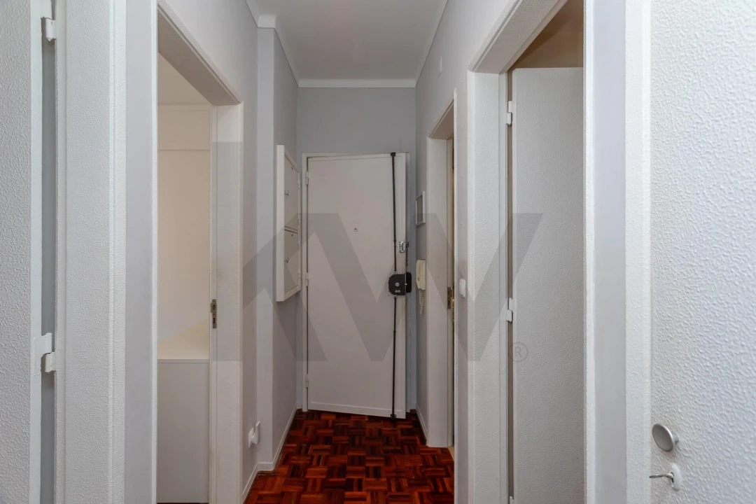 Apartamento T2 para Venda em Algés, Linda-A-Velha e Cruz Quebrada-Dafundo Foto 22