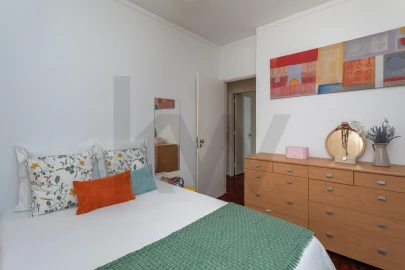 Apartamento T2 para Venda em Algés, Linda-A-Velha e Cruz Quebrada-Dafundo