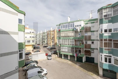 Apartamento T2 para Venda em Algés, Linda-A-Velha e Cruz Quebrada-Dafundo