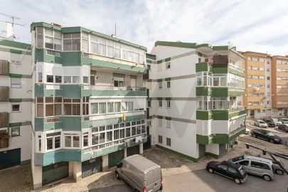 Apartamento T2 para Venda em Algés, Linda-A-Velha e Cruz Quebrada-Dafundo