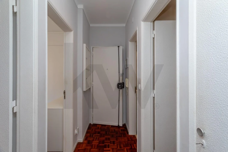 Apartamento T2 para Venda em Algés, Linda-A-Velha e Cruz Quebrada-Dafundo Foto 22