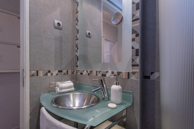 Apartamento T2 para Venda em Algés, Linda-A-Velha e Cruz Quebrada-Dafundo Foto 20