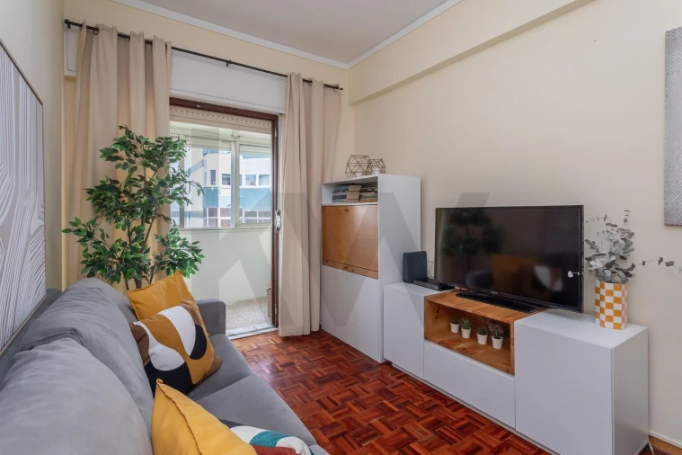 Apartamento T2 para Venda em Algés, Linda-A-Velha e Cruz Quebrada-Dafundo Foto 6