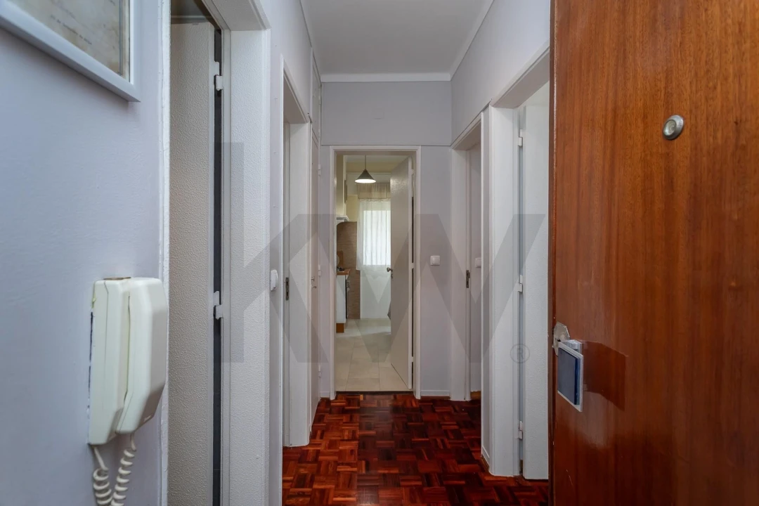 Apartamento T2 para Venda em Algés, Linda-A-Velha e Cruz Quebrada-Dafundo Foto 23