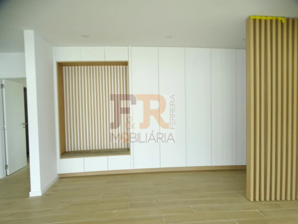 Moradia T3 para Venda em Fernao Ferro Foto 6