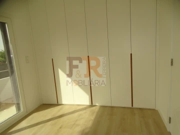 Moradia T3 para Venda em Fernao Ferro
